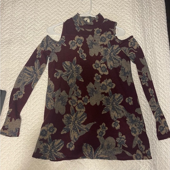 mts Sweaters - Cold Shoulder Floral print Sweater